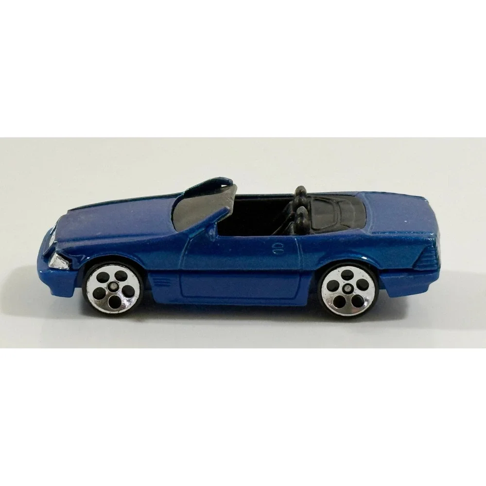 Hot Wheels Mercedes-Benz 500SL Kids 1:64 Blue Metallic Convertible Toy Car 1989